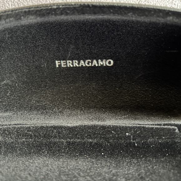 Salvatore Ferragamo Sunglass Eyewear Case Only Black Clam Shell W/Dust Cloth - Picture 2 of 5